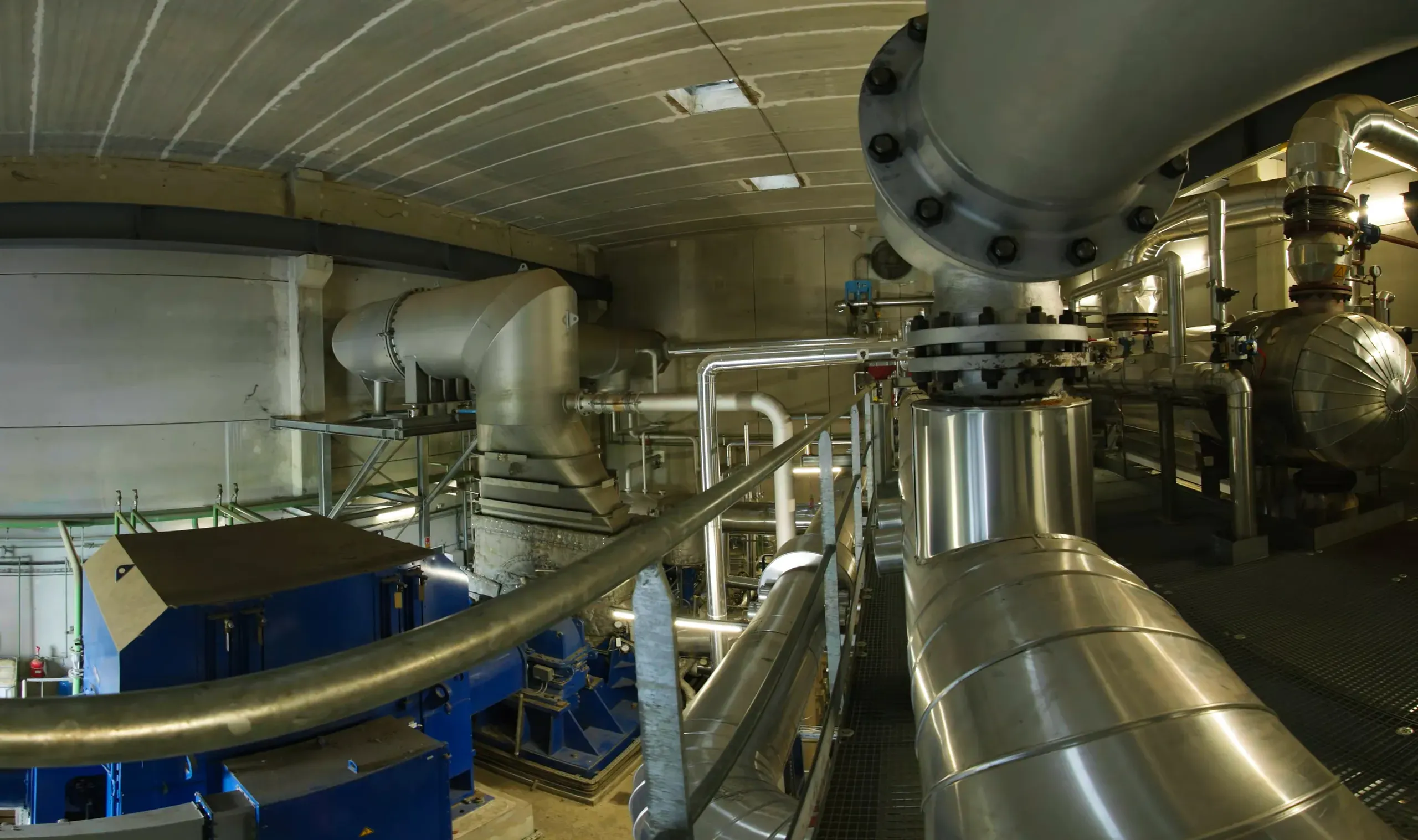 Tuyauteries et équipements d’une centrale biomasse, film immersif à 180°
